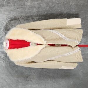 VENUS cable knit sweater